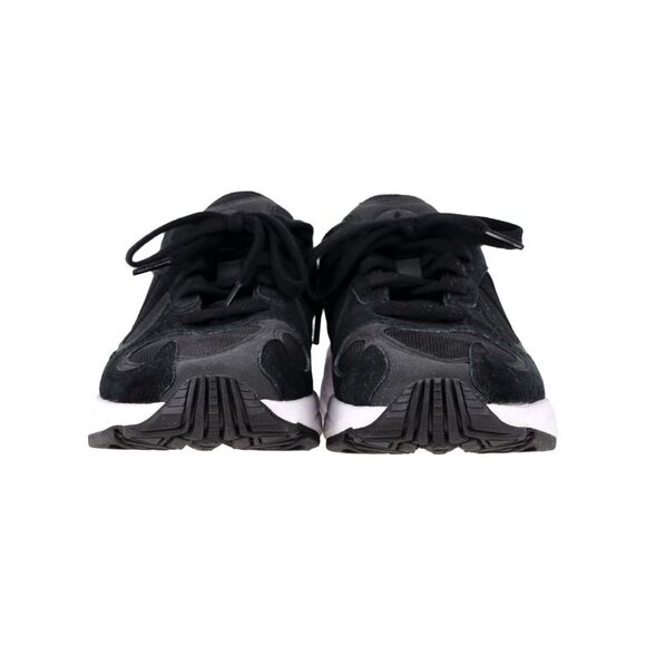 Adidas Yung-1 Sneakers in Black Suede - Picture 2 of 9
